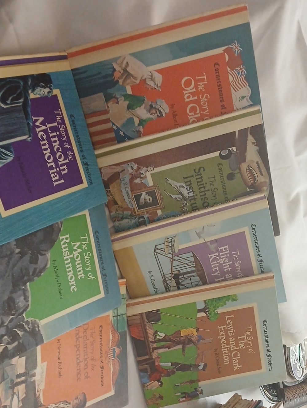 Vintange History Children's Book Set - Assorted Colors